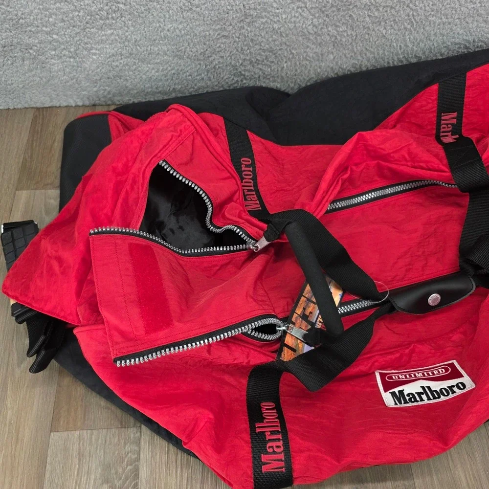 Marlboro Unlimited Gear Red Black Rolling Duffle Bag Vintage 90s Travel Luggage
